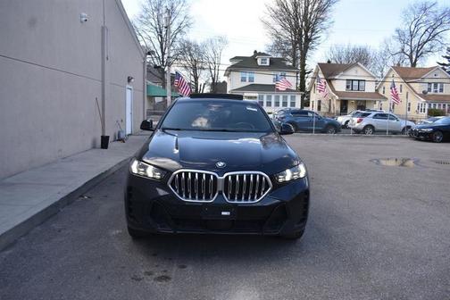 Black Sapphire Metallic 2025 BMW X6 xDrive40i