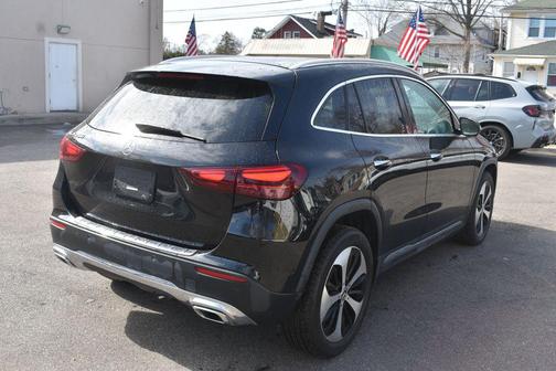 2025 Mercedes-Benz GLA 250 4MATIC