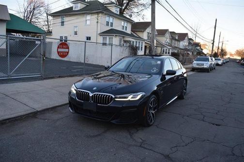 Carbon Black Metallic 2023 BMW 530e Base