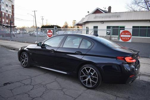 Carbon Black Metallic 2023 BMW 530e Base