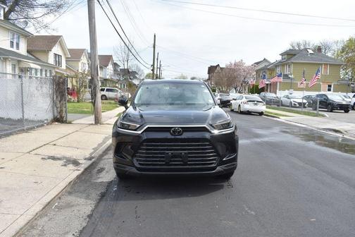 Midnight Black Metallic 2025 Toyota Grand Highlander XLE