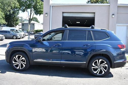 2024 Volkswagen Atlas Cross Sport 2.0T SE w/Technology