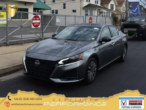 Gun Metallic 2025 Nissan Altima 2.5 SV