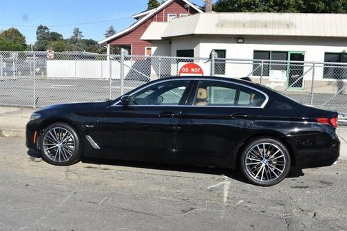 2019 BMW 530e xDrive iPerformance