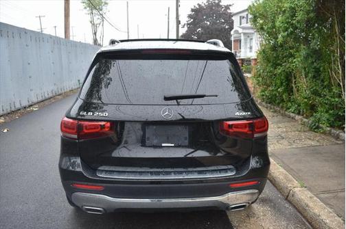 2021 Mercedes-Benz GLB 250 4MATIC