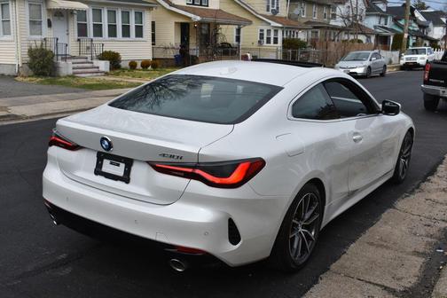Mineral White Metallic 2025 BMW 430 i