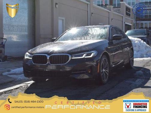 Black Sapphire Metallic 2023 BMW 540 i