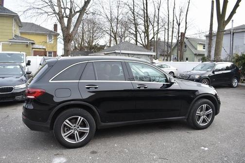 2022 Mercedes-Benz GLC 300 4MATIC