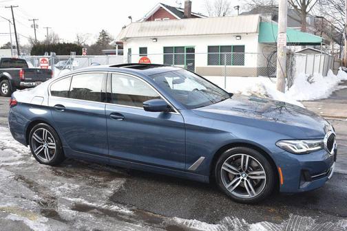 2023 BMW 530 i xDrive