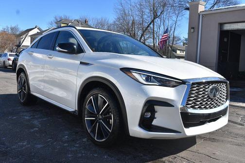 2024 INFINITI QX55 LUXE