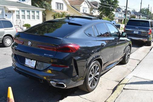 2025 BMW X6 xDrive40i