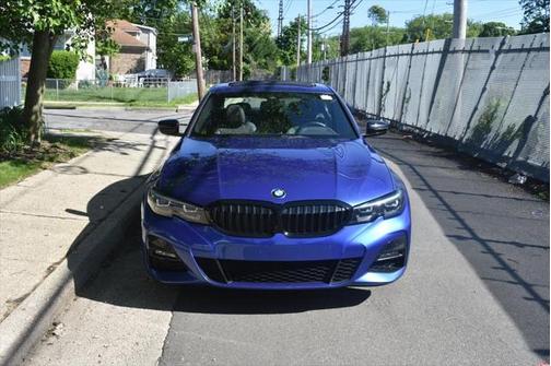 2022 BMW 330 xDrive