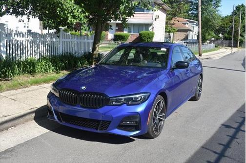 2022 BMW 330 xDrive