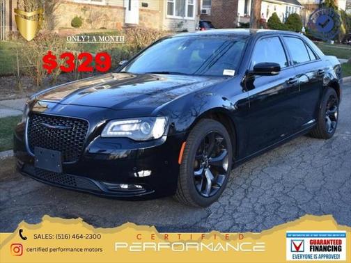 2022 Chrysler 300 S