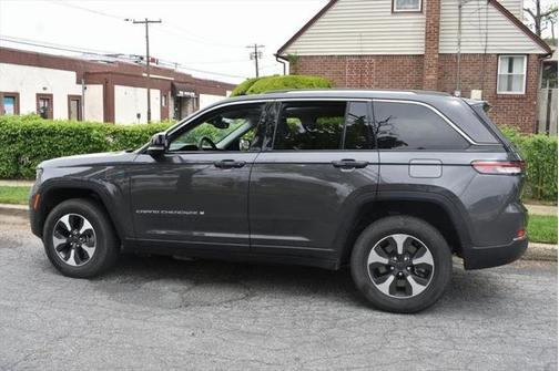 2023 Jeep Grand Cherokee 4xe Base