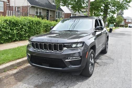 2023 Jeep Grand Cherokee 4xe Base