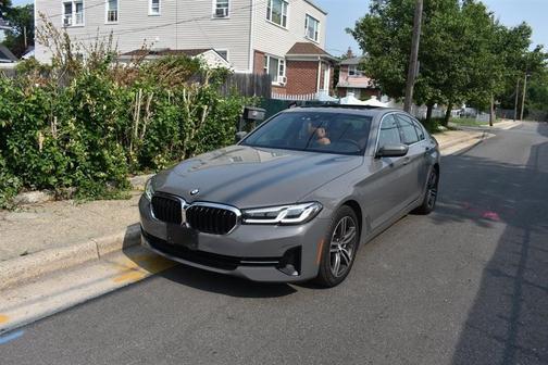 Dark Graphite Metallic 2023 BMW 530 i