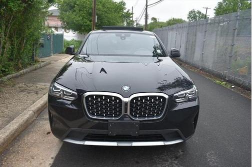 2024 BMW X4 xDrive30i
