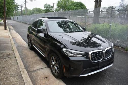 2024 BMW X4 xDrive30i