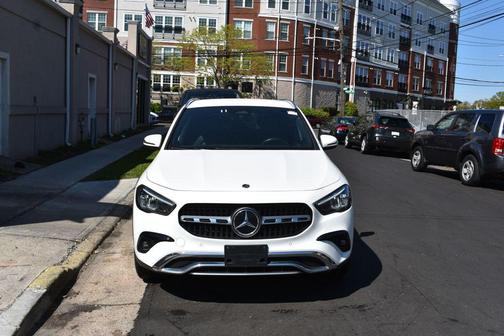 Polar White 2025 Mercedes-Benz GLA 250 4MATIC