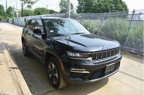 2023 Jeep Grand Cherokee 4xe Base