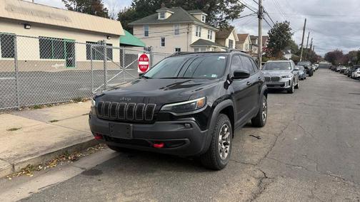 2022 Jeep Cherokee Trailhawk