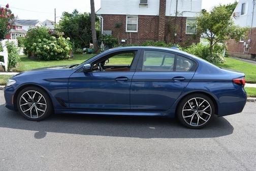 2023 BMW 540 i xDrive