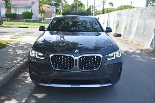 2024 BMW X4 xDrive30i