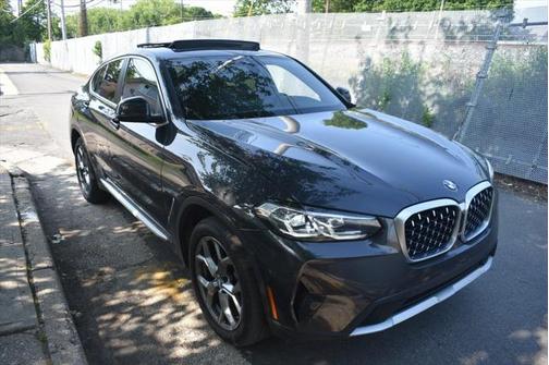 2024 BMW X4 xDrive30i