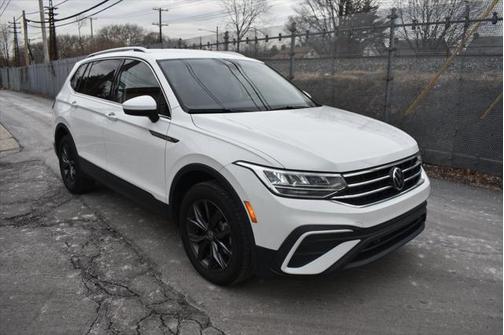 2024 Volkswagen Tiguan 2.0T SE