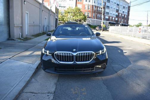 2024 BMW 530 530i