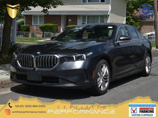 Dark Graphite Metallic 2024 BMW 530 xDrive