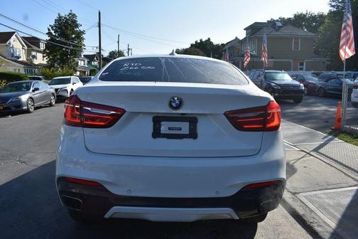2018 BMW X6 xDrive50i