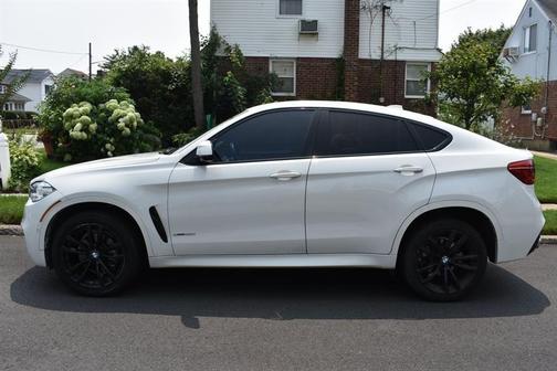 2018 BMW X6 xDrive50i