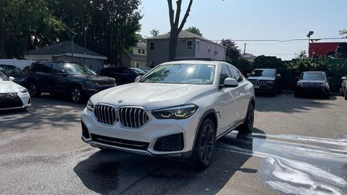 2021 BMW X6 sDrive40i