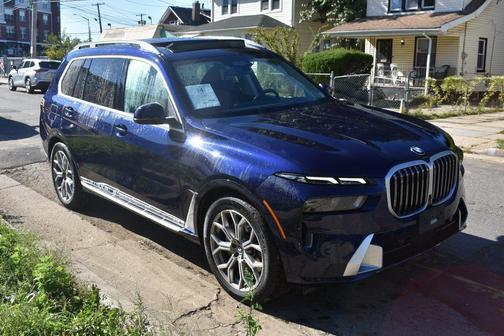 2023 BMW X7 xDrive40i