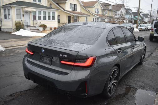 2024 BMW 330 xDrive
