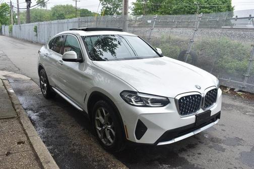 2024 BMW X4 xDrive30i