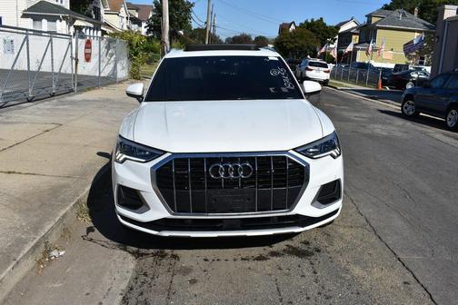 2022 Audi Q3 40 Premium Plus