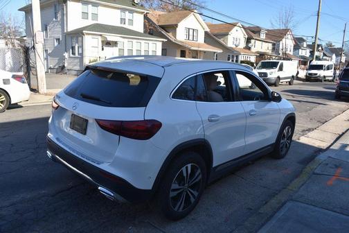 2025 Mercedes-Benz GLA 250 4MATIC