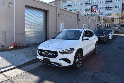 2025 Mercedes-Benz GLA 250 4MATIC