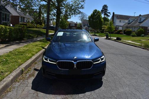 Phytonic Blue Metallic 2022 BMW 540 i xDrive