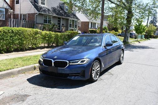 Phytonic Blue Metallic 2022 BMW 540 i xDrive