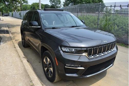 2023 Jeep Grand Cherokee 4xe Base