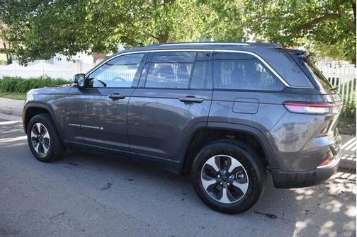 2023 Jeep Grand Cherokee 4xe Base