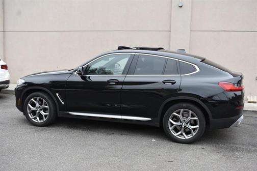 2024 BMW X4 xDrive30i