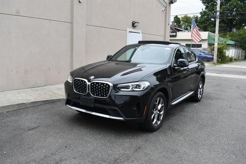2024 BMW X4 xDrive30i