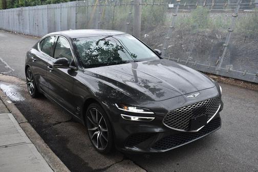 Makalu Gray 2025 Genesis G70 2.5T AWD