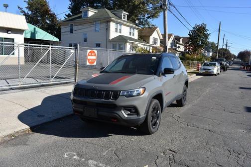 2023 Jeep Compass Trailhawk