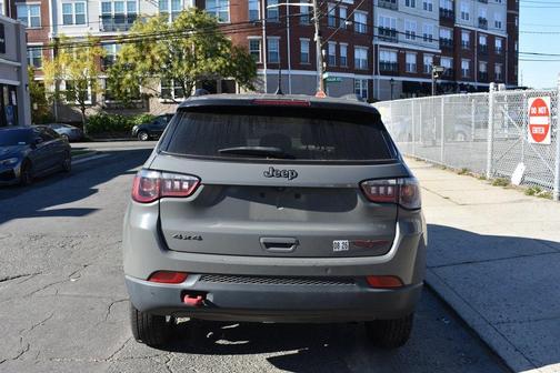 2023 Jeep Compass Trailhawk